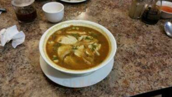 Bow River Vietnamese Restaurant Ltd food