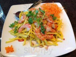 Halong Bay Noodle House food