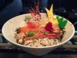 Tenka Sushi food