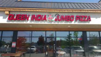 Queen India Jumbo Pizza outside