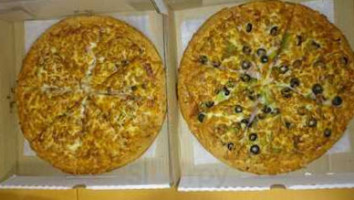 Perfect 2 For 1 Pizza food