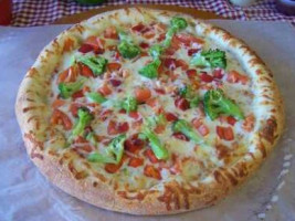 Trokadero Pizza food