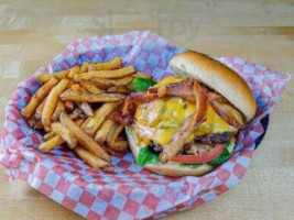 The Brickhouse - Craft Burger Grill & Sports Bar food
