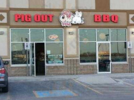 Pig Out BBQ outside