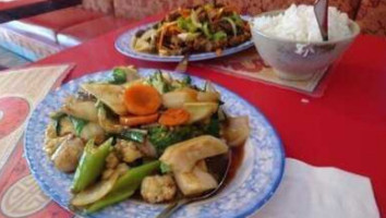 Szechuan Kitchen food