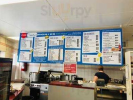 Cindy’s Burgers And Subs inside