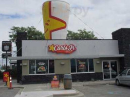 Carl's Jr. outside