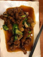 Lee's Asian Cuisine inside