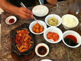 Kimbaek Restaurant food