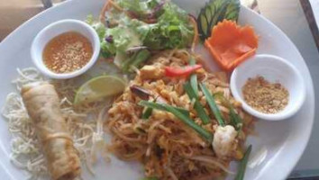 Som Tum Thai food