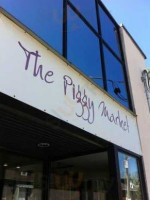 The Piggy Market inside