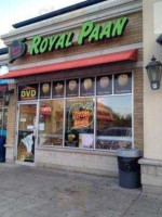 Royal Paan outside