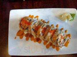 Valley Sushi food