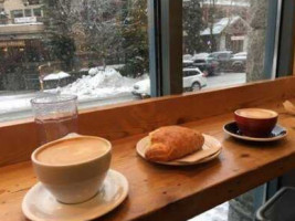 Mount Currie Coffee Co food