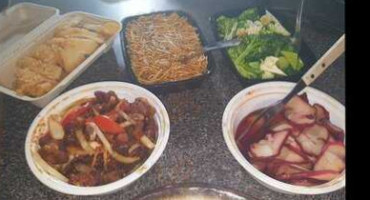 Woking Dragon Chop Suey House food