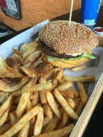 B12 Burger food