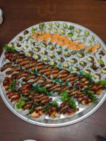 Bon Sushi inside