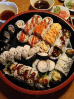 Mikan Sushi food