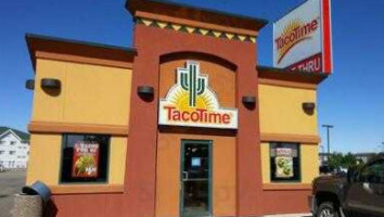 Tacotime Moose Jaw outside