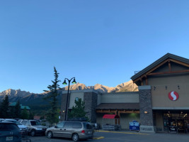 Safeway Canmore outside