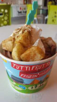 Tutti Frutti Frozen Yogurt Saskatoon inside