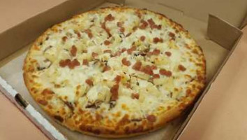 Bob Al's Pizza food