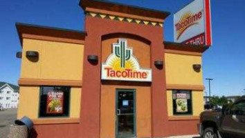 Tacotime Moose Jaw outside