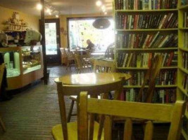 bells bookstore cafe food