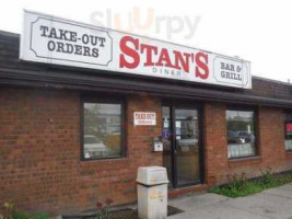 Stan's Diner Take Out inside