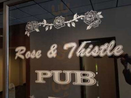 The Rose & Thistle Pub inside