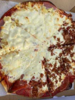 Santa Maria Pizza & Spaghetti House food
