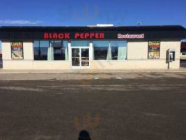 Black Pepper outside