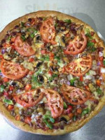 Eatwell Pizza And Indian Cuisine food