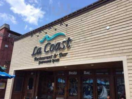 La Coast Restaurant et bar food