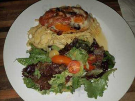 Kaline Resto Pub food