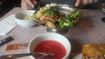 Le Hoa Oriental Restaurant food