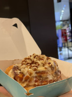 Cinnabon food