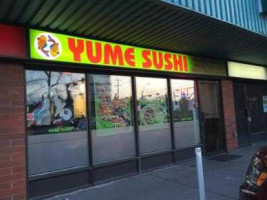 Yume Sushi outside