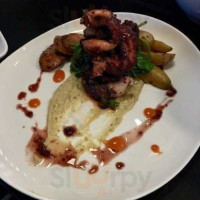 The Six Brewhouse food