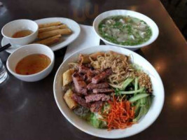 Saigon Pearl Restaurant Ltd food