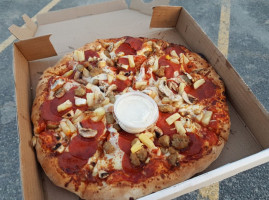Fantastic Pizza outside