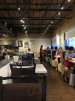 Xe Lua Restaurant food