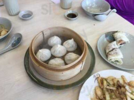 Wang's Shanghai Cuisine food