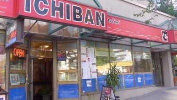 Ichiban Fish House outside