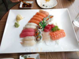 Nama Sushi food