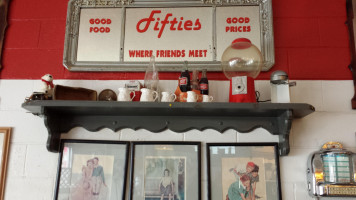Fifties Good Time Cafe food