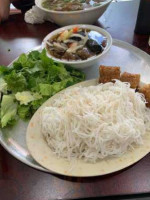 Thai Luong Vietnamese Noodle House food