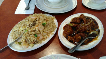 Good Luck Chinese Restaurant food