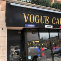 Vogue Cafe outside