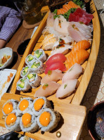 Hamaru Sushi food